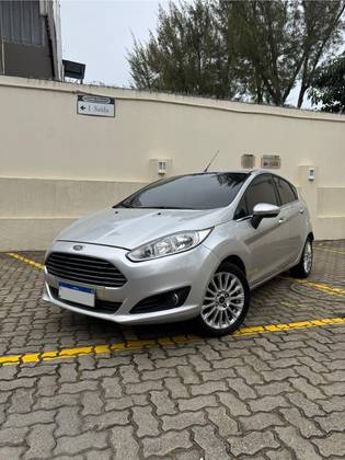 FORD FIESTA 1.6 TITANIUM HATCH 16V FLEX 4P POWERSHIFT